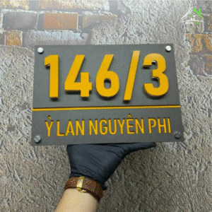 Bảng, Biển Số Nhà – Alcorest Vàng Hội An + Mica Ghi Sần – Số Nổi 1cm Đế Mica Trong 1cm – Lắp Ngoài Trời