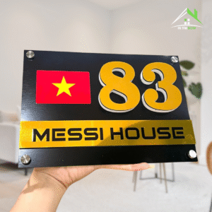 Biển Số Nhà Nền Đen Xước – Cờ Việt Nam Nổi – Số Vàng Sang Trọng