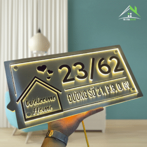 Biển Số Nhà Inox Gương Tím – Nền Inox Xước Trắng – Có Đèn LED Nổi Bật