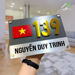Biển Số Nhà Nền Xám Xước Bạc – Cờ Việt Nam Nổi – Thiết Kế Hiện Đại