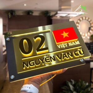 Biển Số Nhà Có Đèn LED – Inox Vàng Gương, Cờ Việt Nam In Nổi | Tự Hào Dân Tộc 2/9